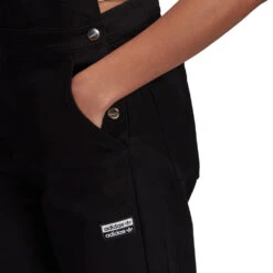 Adidas Originals R.Y.V. Latzhose Black Damen -Bekleidungsgeschäft adidas ryv dungarees GD3877 04 gross