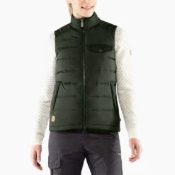 FJÄLLRÄVEN Fjällräven Greenland Down Liner Vest Weste Deep Forest Damen -Bekleidungsgeschäft fjaellraeven greenland down liner vest f89793 662 02 gross