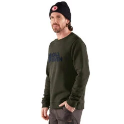 FJÄLLRÄVEN Fjällräven Logo Sweater Pullover Deep Forest Herren -Bekleidungsgeschäft fjaellraeven logo sweater f84142 662 02 grossQXdxBTOrbdsfu