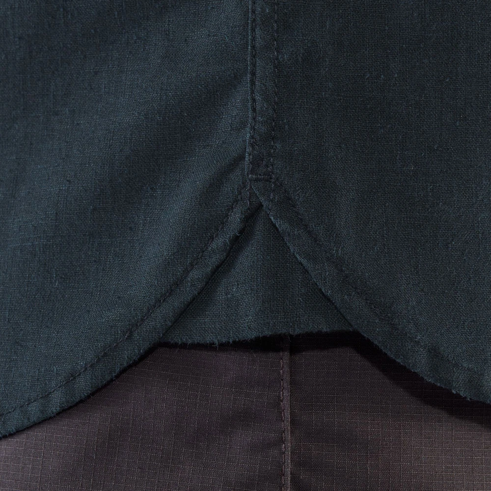 FJÄLLRÄVEN Fjällräven Övik Travel Kurzarm-Hemd Dark Navy Herren 6 FJÄLLRÄVEN Fjällräven Övik Travel Kurzarm-Hemd Dark Navy Herren - Image 6