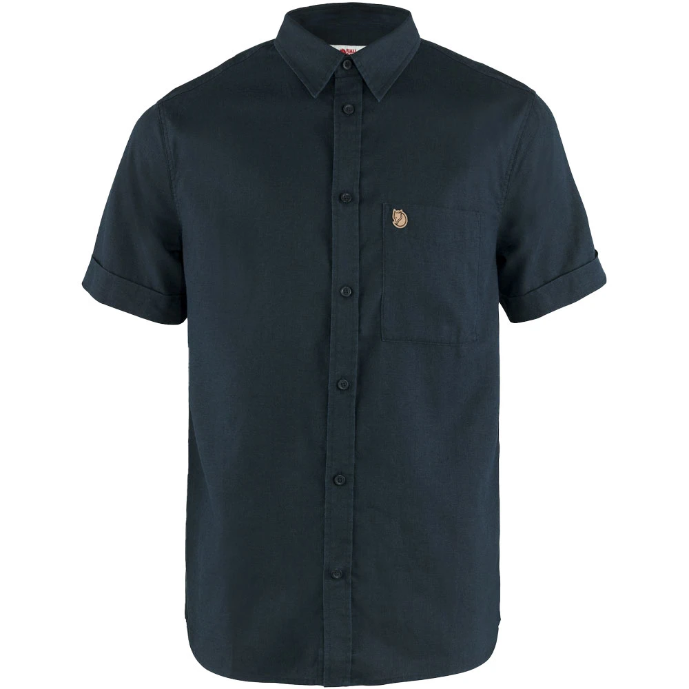 FJÄLLRÄVEN Fjällräven Övik Travel Kurzarm-Hemd Dark Navy Herren 1 FJÄLLRÄVEN Fjällräven Övik Travel Kurzarm-Hemd Dark Navy Herren