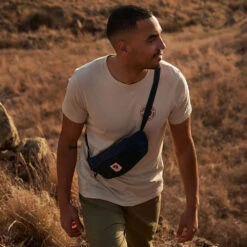 FJÄLLRÄVEN Fjällräven 1960 Logo T-Shirt Chalk White Herren -Bekleidungsgeschäft fjallraven 1960 logo shirt f87313 113 04 grossVVUUnZrXY1csz