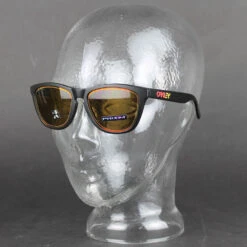 Oakley Frogskins Sonnengläser Matte Black/Prizm Bronze Alt-Iridium Damen, Herren -Bekleidungsgeschäft oakley frogskins oo9013 e255 04 grosswHKgytLiQVmle
