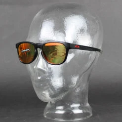 Oakley Stringer Sonnengläser Matte Black/Prizm Ruby Herren -Bekleidungsgeschäft oakley stringer oo9315 16 04 gross