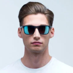 Red Bull SPECT Eyewear Leap Lifestyle-Sonnebrille Matte Black/Smoke Ice Blue Polarized Damen, Herren 8 Red Bull SPECT Eyewear Leap Lifestyle-Sonnebrille Matte Black/Smoke Ice Blue Polarized Damen, Herren -Bekleidungsgeschäft red bull spect eyewear leap 003 02 gross